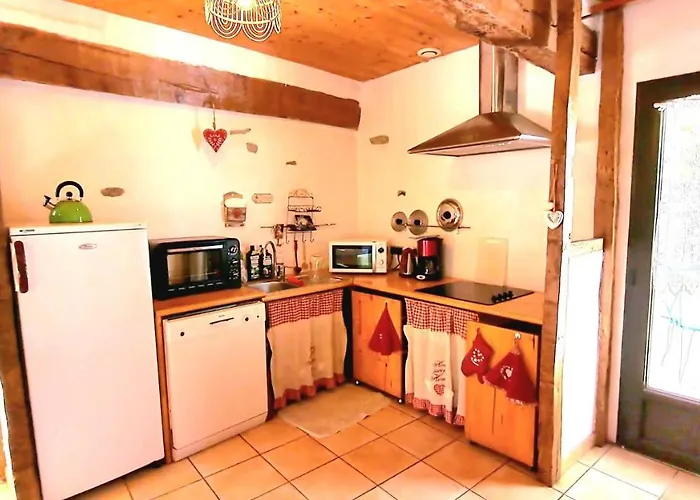 Lagues * Poueyferré