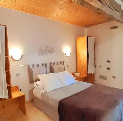 Lagues * Poueyferré